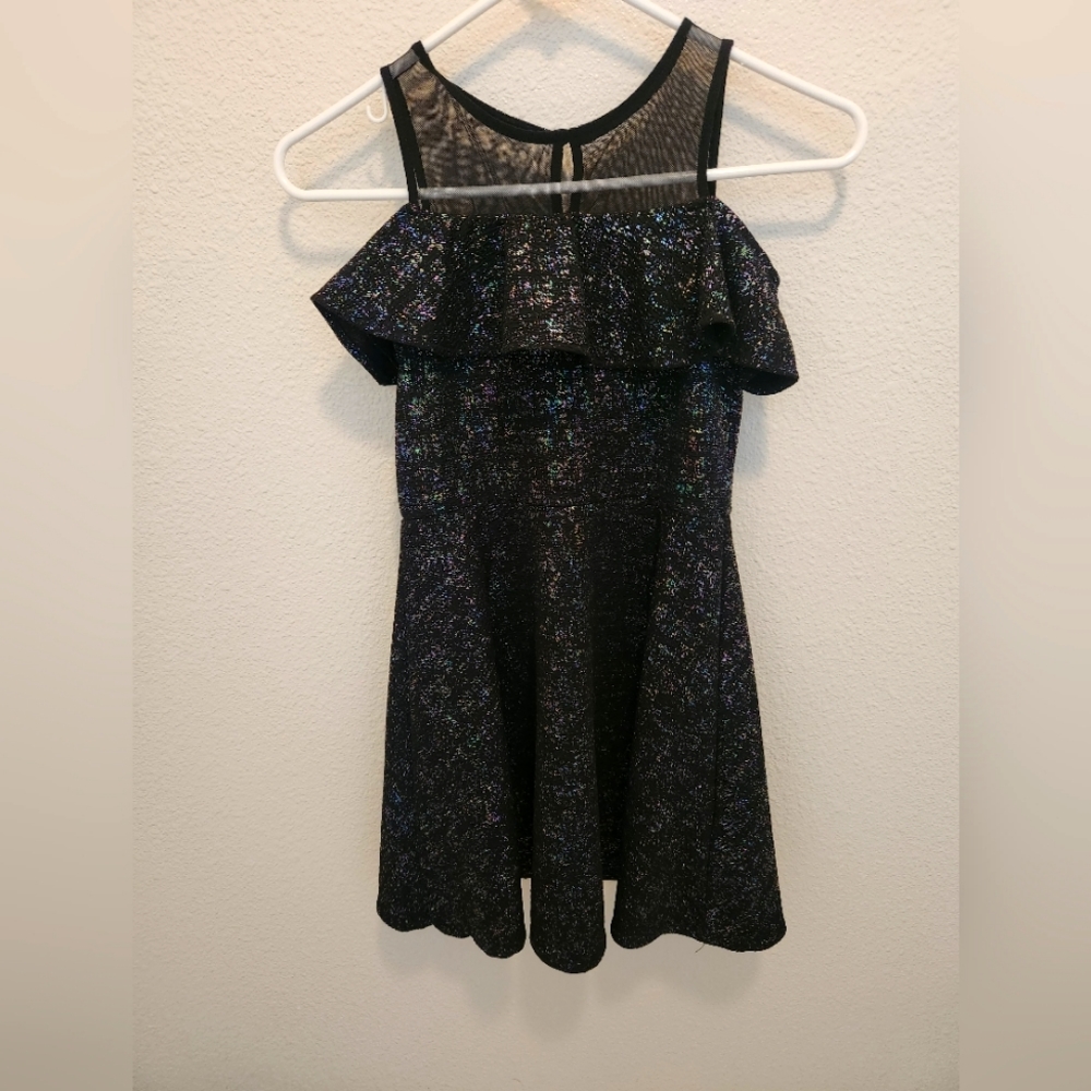 Girls Glittery Sleeveless Disney Descendants Dress Medium 10/12